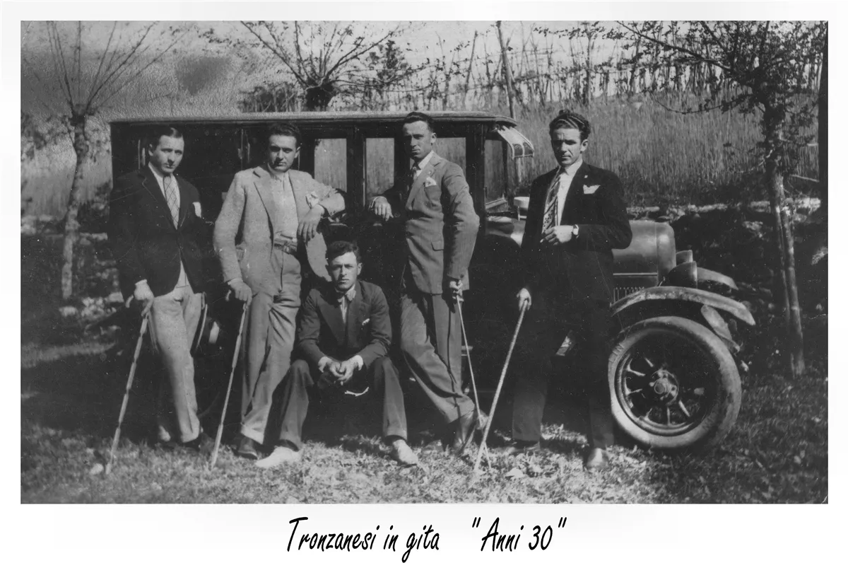 Divertimenti e svaghi - Tronzanesi in gita anni 30