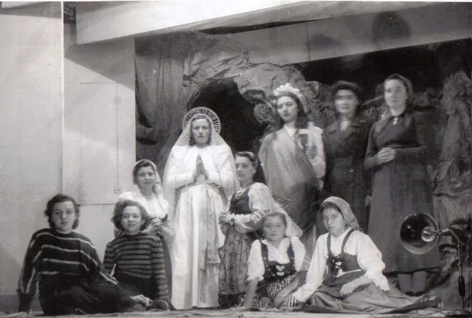Divertimenti e svaghi - Operetta Miracolo di lourdes anni 40