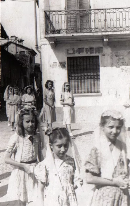 Comunità cristiana - Processione fine anni 40
