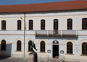 Scuole Elementare "Don Giacomo Abbondo"